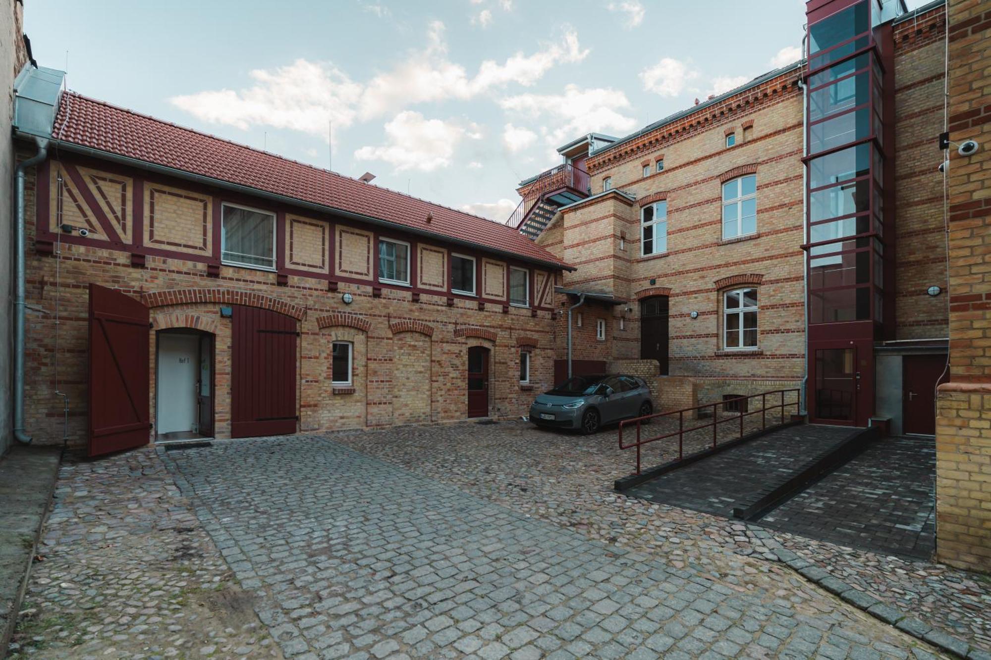 H24 Hotel Apartments Eberswalde Exterior foto